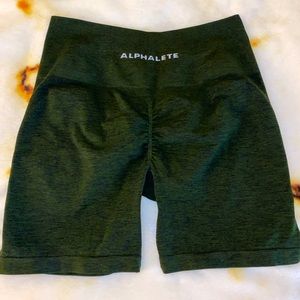 Amplify 4.5 inch shorts Alphalete Evergreen